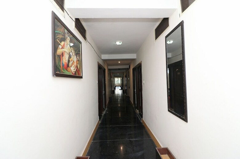 Hotel Oyo 23635 Sher E Bengal