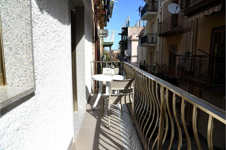 Hotel In Centro Rooms