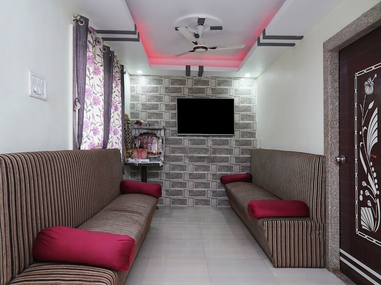 Hotel Oyo 13902 Orient Bay Inn
