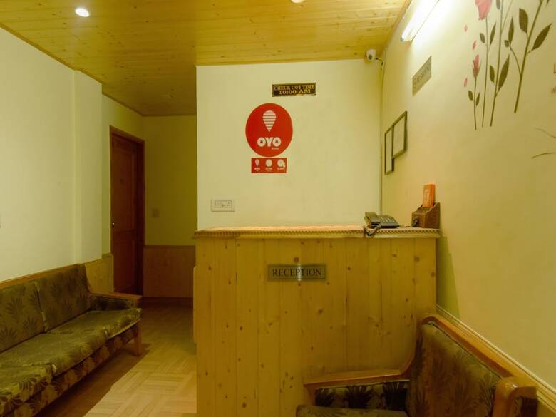 Hotel Oyo 17358 D K Residency