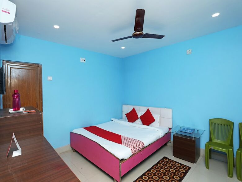 Hotel Oyo 24012 Biswanath Heritage