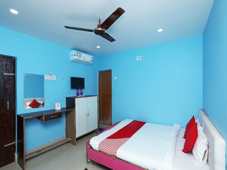Hotel Oyo 24012 Biswanath Heritage
