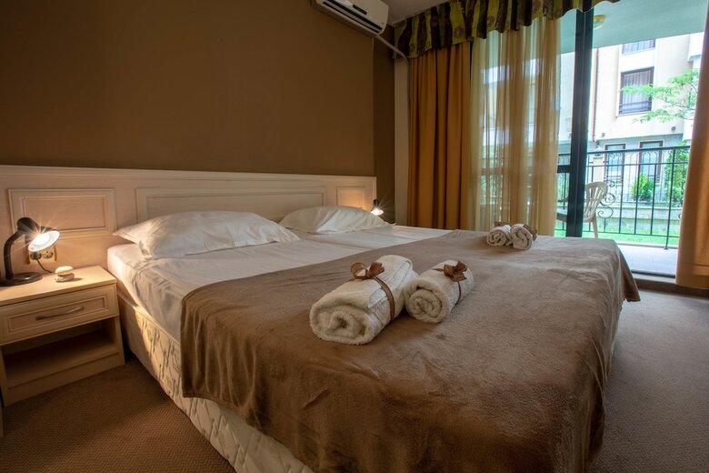 Aparthotel Apartment With Kitchenette In Avalon Complex