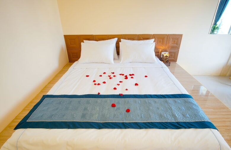 7s Hotel Sapphire Hue