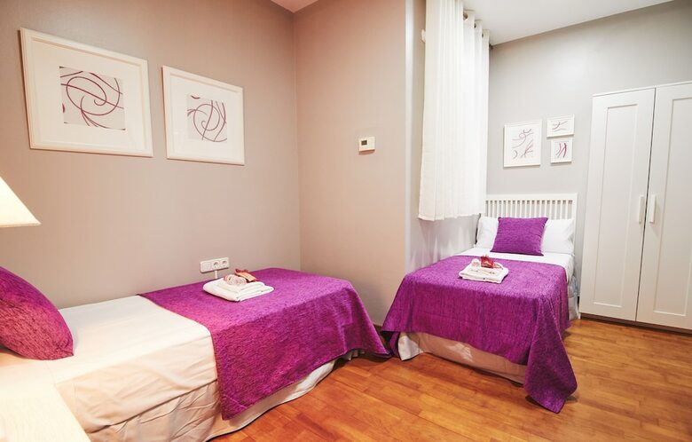 Apartamentos Alcam Plaza Catalu�a