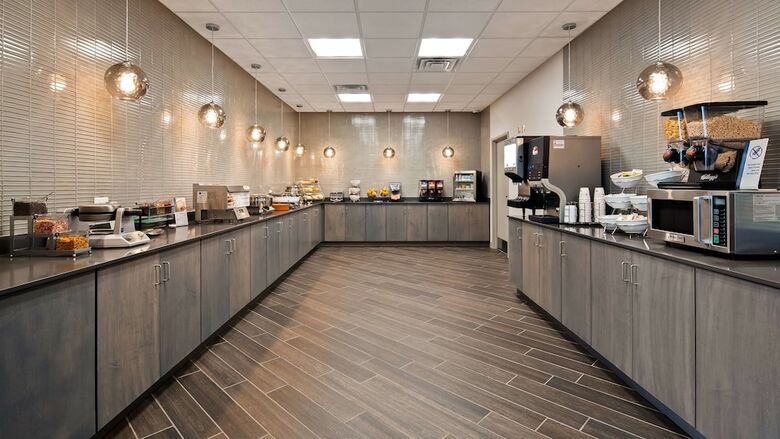 Hotel Best Western Plus Parkside Inn & Suites