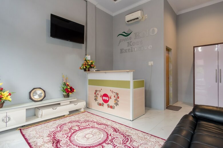 Hotel Oyo 470 Green Kno