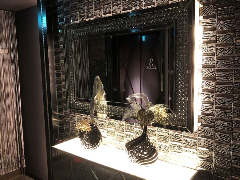 Hotel Raza - Adults Only