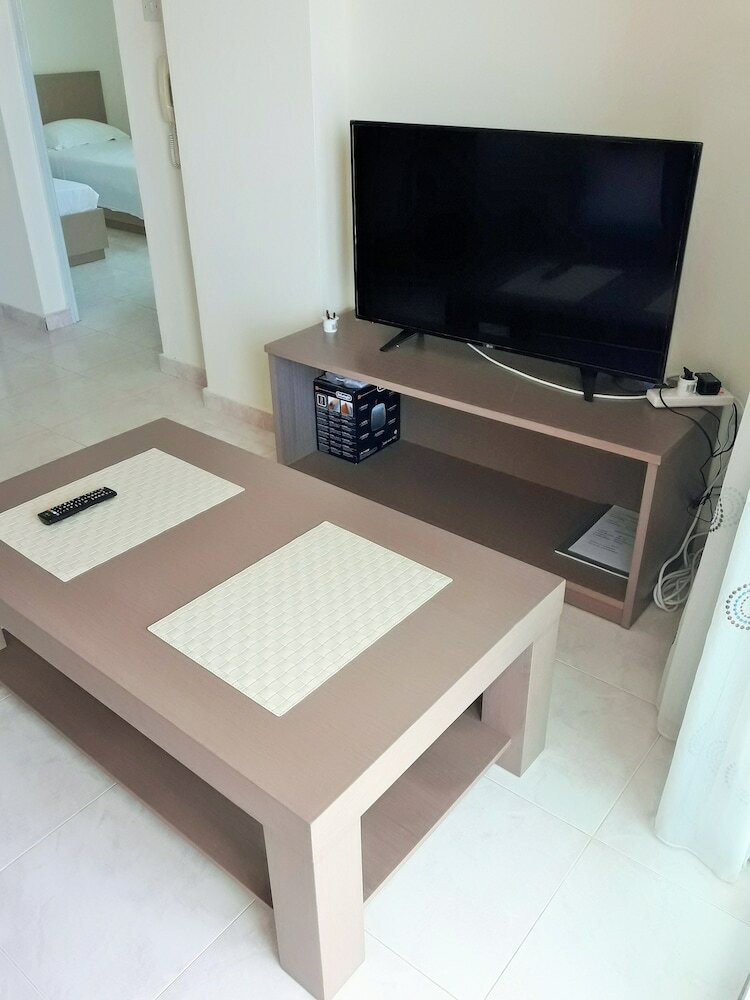 Apartamentos 401 Dhalia Court