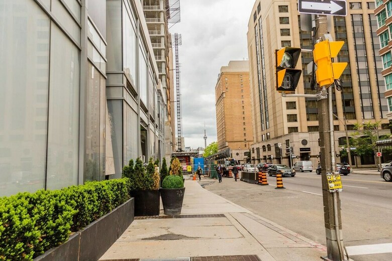Apartamentos Luxury Yorkville Downtown Condo