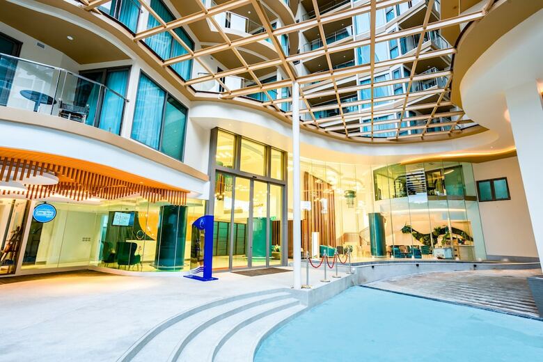 Hotel Centara Sonrisa Residences & Suites Sriracha