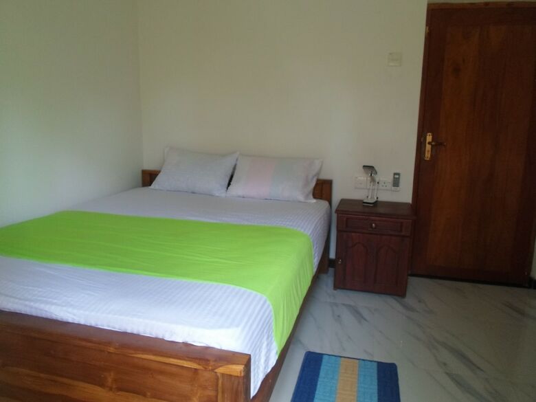 Hotel Amada Lake View Homestay