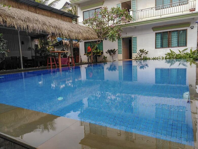 Hotel Cheata Inn