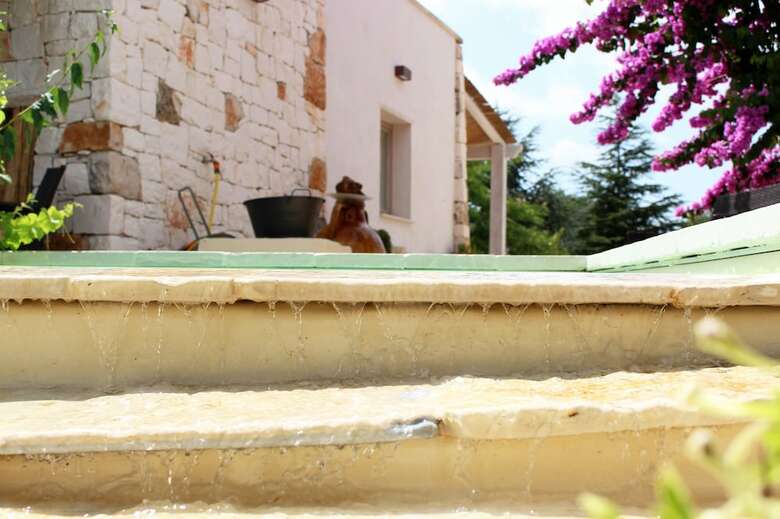 Trullo Madia With Shared Jacuzzi For A Memorable Stay In Nature And Relax