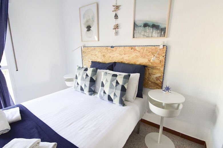 Apartamentos Letmalaga Cremades Beach