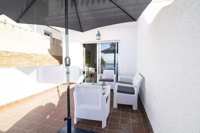 Apartamentos Letmalaga Cremades Beach