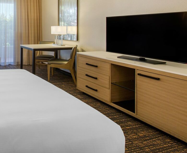 Doubletree By Hilton Hotel Golf Resort Palm Springs