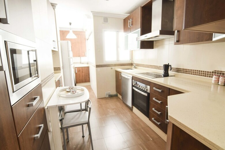 Apartamentos Letmalaga Cremades Duke