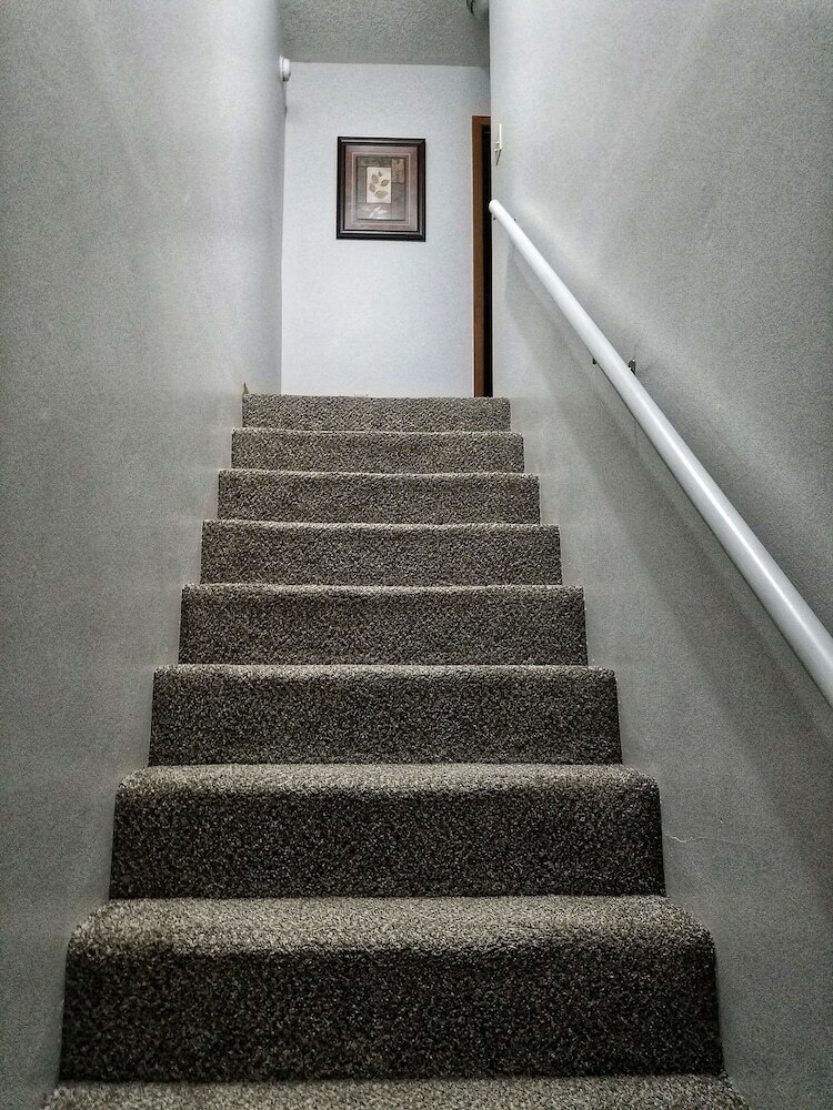 Lafayette Townhouse 105