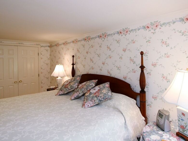 Bed & Breakfast Whalewalk Inn And Spa