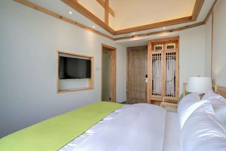 Posada Floral Hotel Lijiang Huazizai
