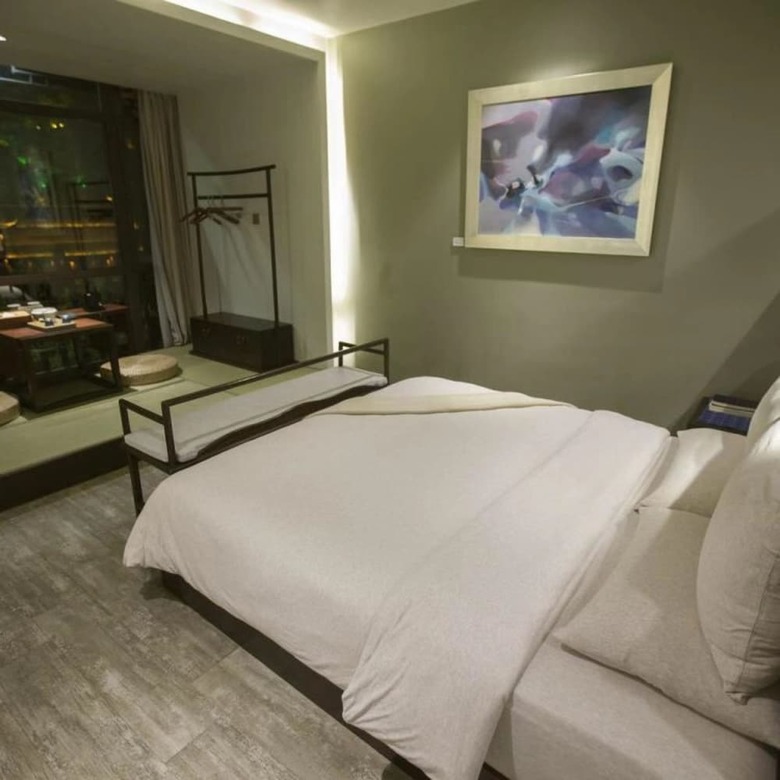 Floral Hotel Fenghuang Molan Riverview