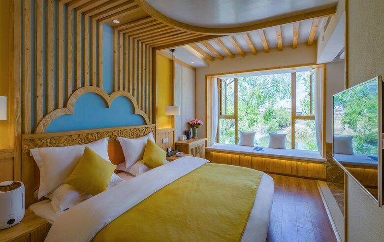 Posada Floral Hotel Lijiang Lakeside Inn