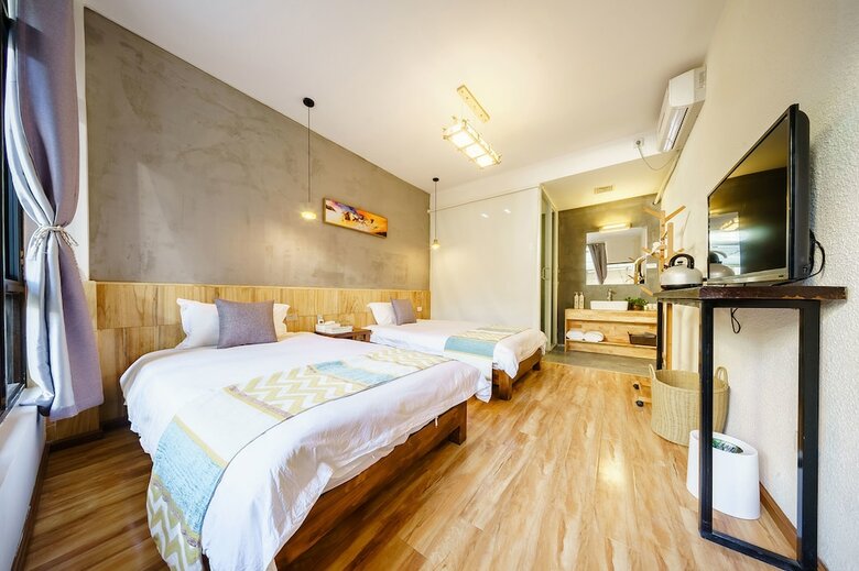 Floral Hotel Dali Yunsheng