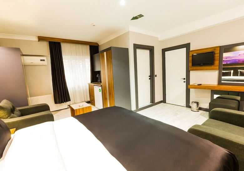 Hotel Azra Suite Otel
