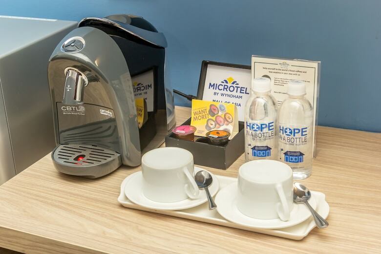 Hotel Microtel By Wyndham Mall Of Asia