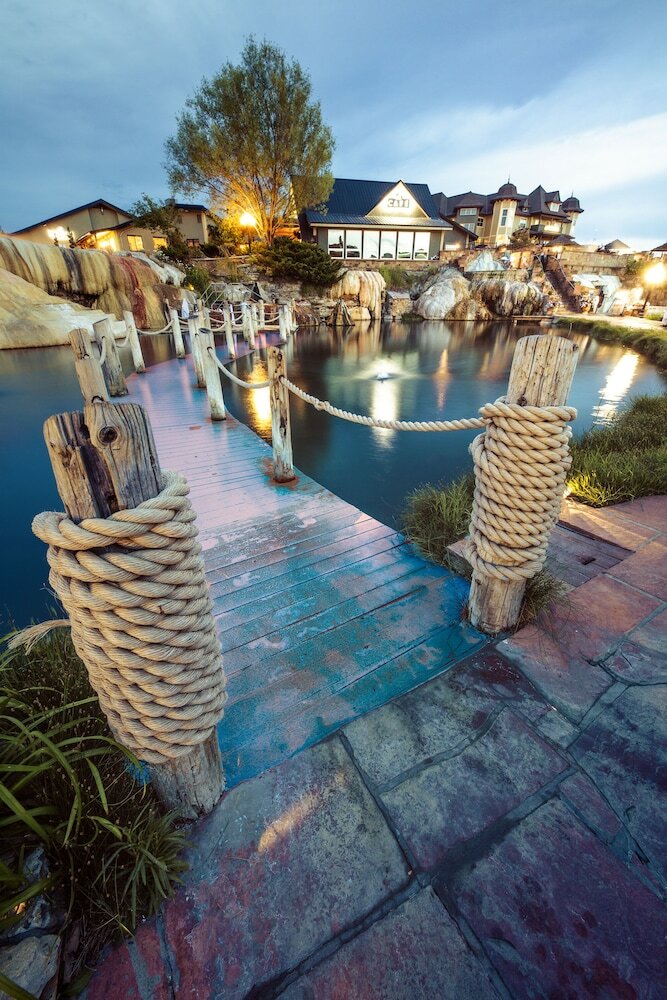 Hotel The Springs Resort & Spa
