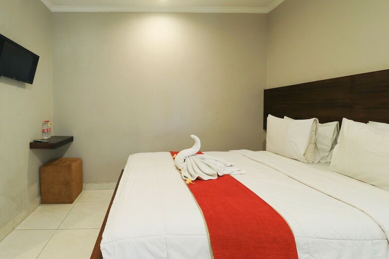 Hotel Akarsa Residence