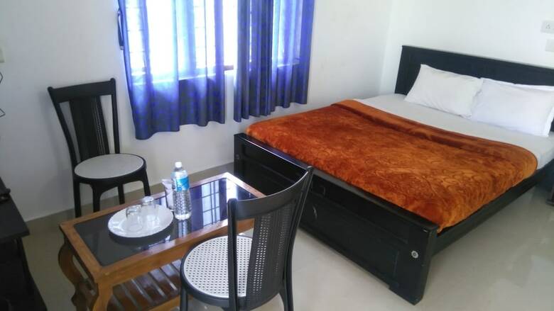 Hotel Green Valley Tea House Vagamon