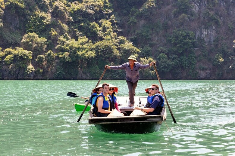 Indochine Cruise Lan Ha Bay