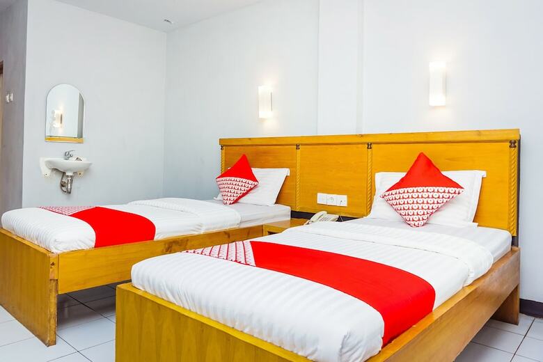Oyo 382 Pagaruyung Hotel Batusangkar