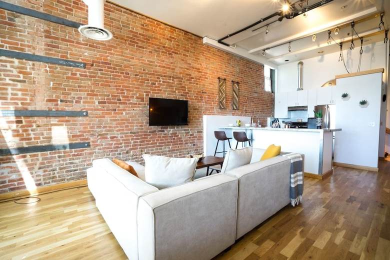Apartamentos Modern Lohi Loft In Historic Building