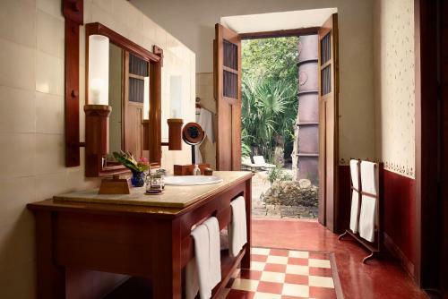 Hotel Hacienda Santa Rosa