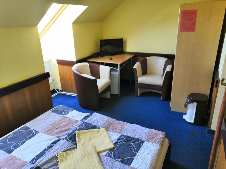 Hostal Hostel Damiell