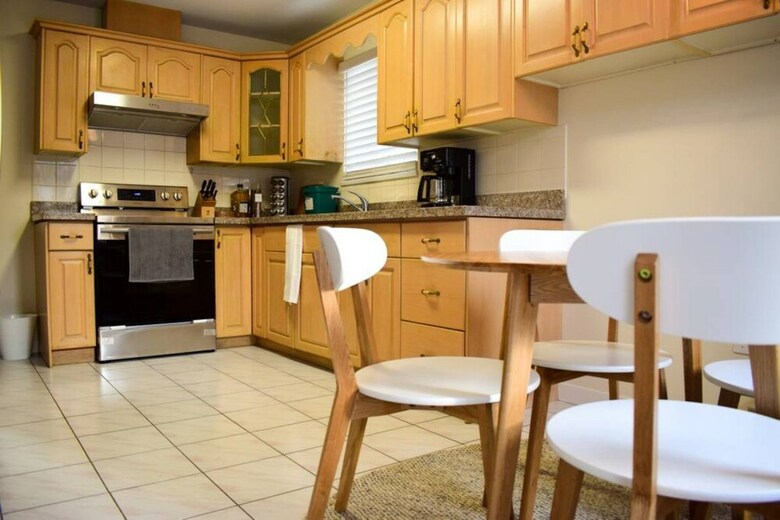 Apartamentos Spacious 4 Bedroom Home On Graveley Street