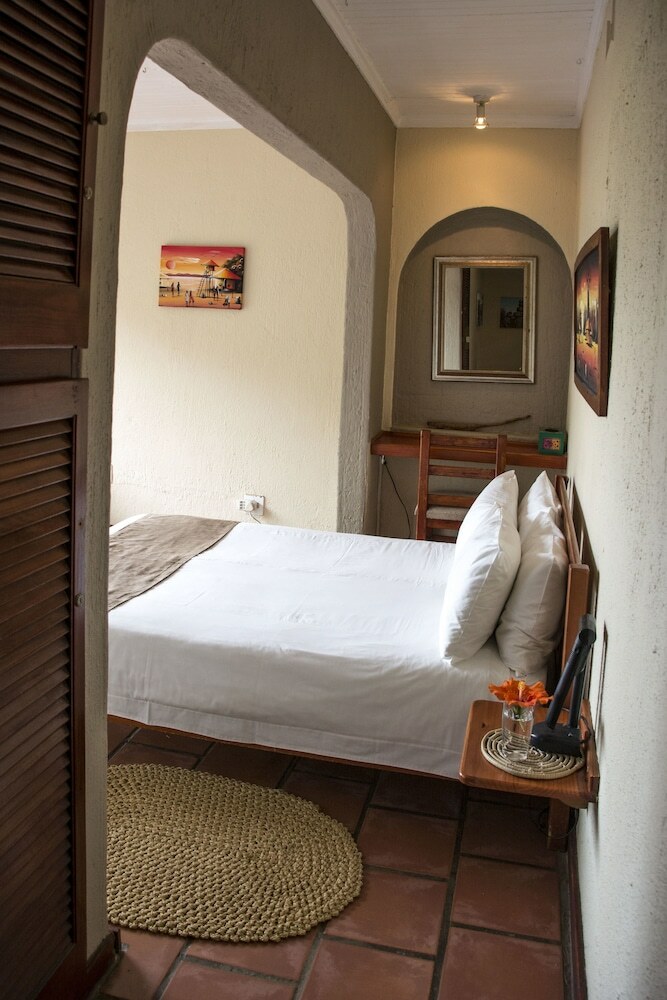 Bed & Breakfast Beachcomber Bay - Guest House