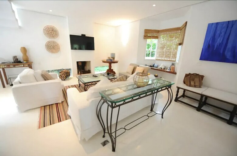 Casa Jardins de Iporanga