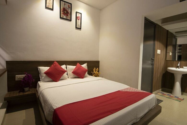 Hotel Oyo 23243 Kanasu Stay Home