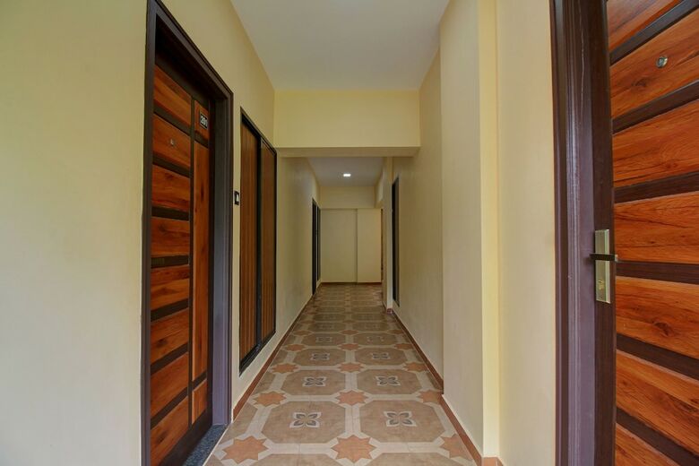 Hotel Oyo 22512 Krishna Kausthubha Service Apartment