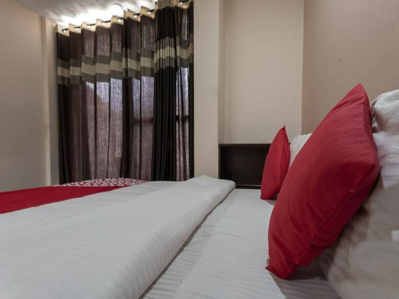 Hotel Oyo 19141 Diamond Vaishali
