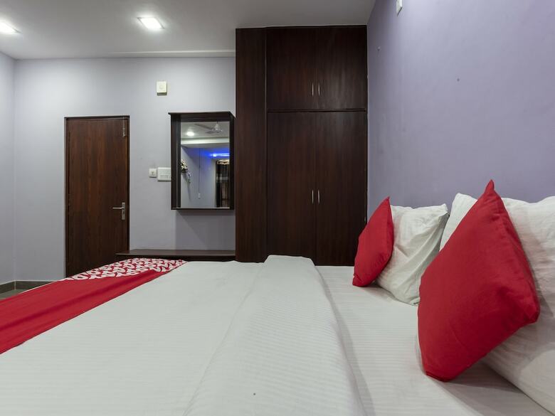 Hotel Oyo 19141 Diamond Vaishali
