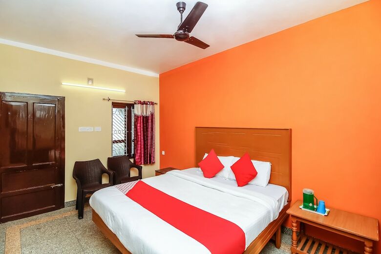 Hotel Oyo 26607 Sri Subbiah Inn