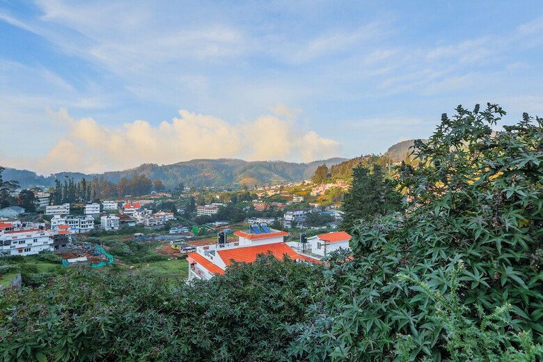 Hotel Oyo 23376 Anmols Cottage