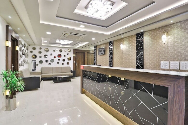 Oyo 7557 Hotel Shiv Kunj Exotica