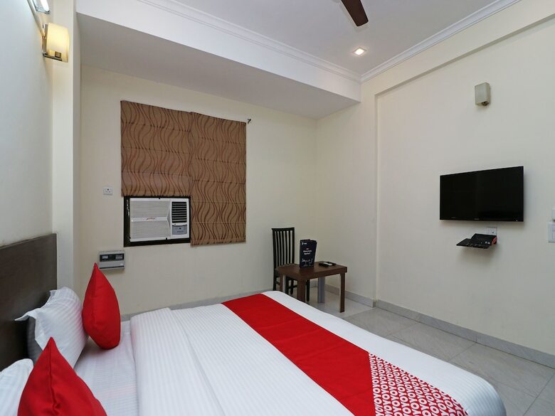 Hotel Oyo 15685 The Grace Room