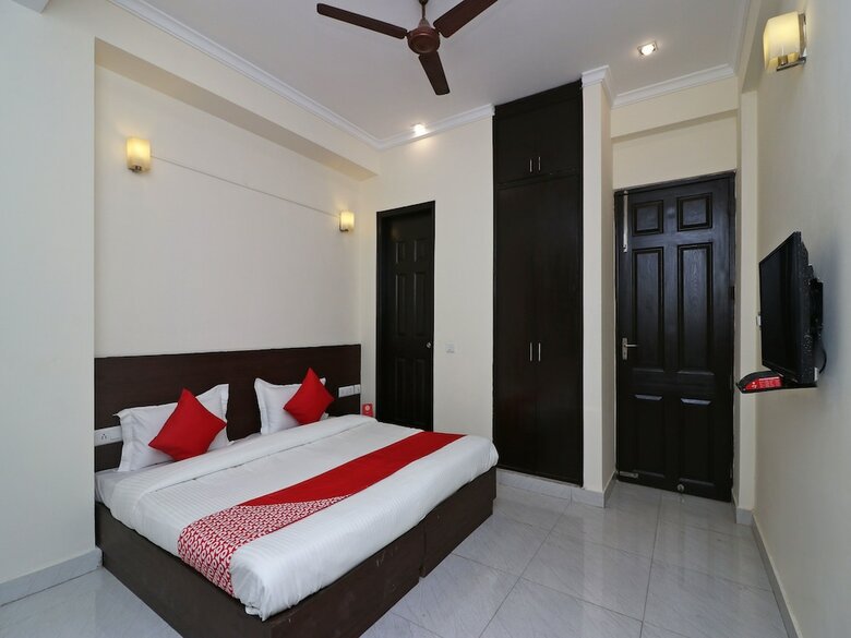 Hotel Oyo 15685 The Grace Room